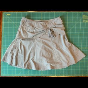 Athleta Skort light gray size 8.